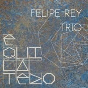 FELIPE REY / Equilatero