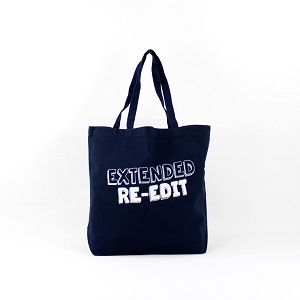 TYPOGRAPHY TOTEBAG / TYPOGRAPHY TOTEBAG EXTENDED RE-EDIT L (Navy/White)