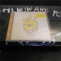 DANIEL JOHNSTON / ダニエル・ジョンストン / WELCOME TO MY WORLD (CD) + HI HOW ARE YOU (T-SHIRT) 【RECORD STORE DAY 4.21.2012】