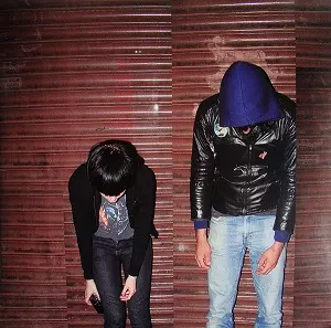 CRYSTAL CASTLES/CRYSTAL CASTLES/クリスタル・キャッスルズ