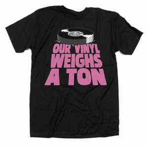 V.A. (OUR VINYL WEIGHS A TON :: THIS IS STONES THROW RECORDS) / アワ・ヴァイナル・ウェイツ・アトン / ストーンズスロウレコーズノキセキ / OUR VINYL WEIGHS A TON TEE (BLACK) SIZE S 