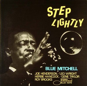 BLUE MITCHELL / ブルー・ミッチェル / ステップ・ライトリー(SHM-CD)   