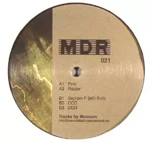 MUSEUM(TECHNO) / POLE