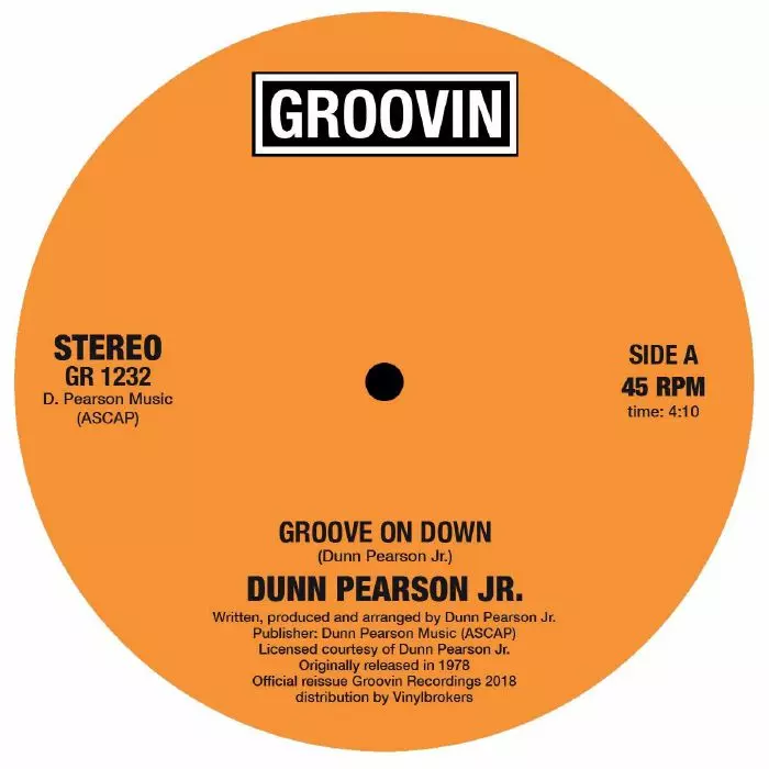 その他 Group Groove OCT12 CD&DVD Amazon.co.jp: 【DVD 2形態セット】 Aぇ! group Debut Tour ～世界で1