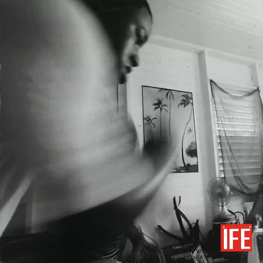 IFE (LATIN) / イフェ / 3 MUJERES