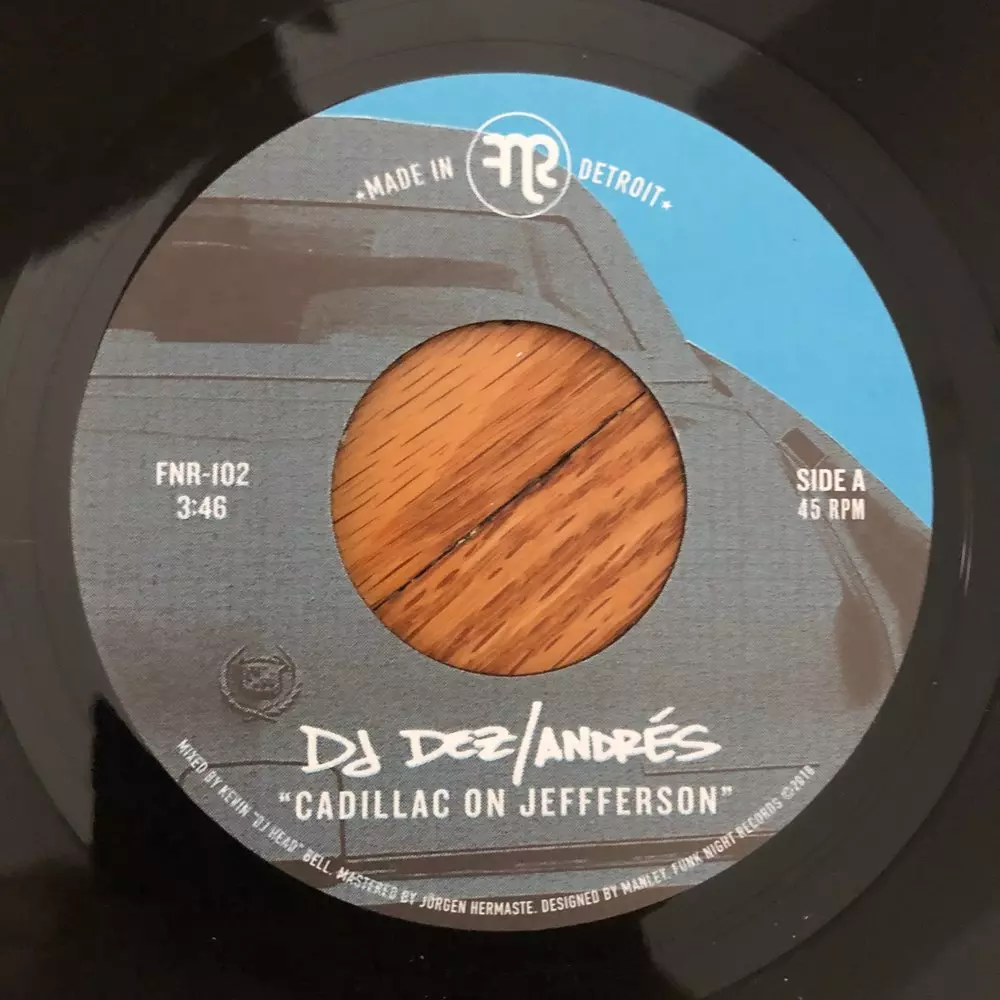 DJ DEZ (a.k.a. ANDRES FROM SLUM VILLAGE) / "Cadillac On Jefferson" b/w "Mouth Shut" 7inch 