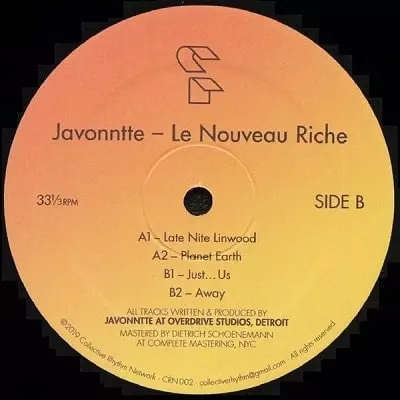 JAVONNTTE / LE NOUVE RICHE