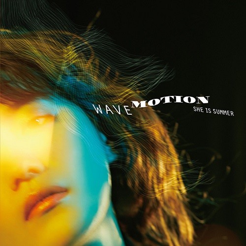 SHE IS SUMMER / WAVE MOTION(アナログ)