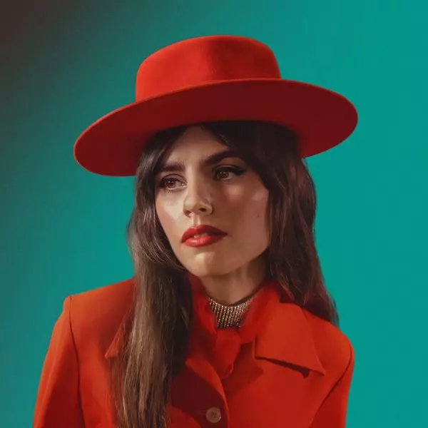 ヘイゼル・イングリッシュ / WAKE UP! (WHITE/RED TRANSLUCENT/WHITE STRIPED VINYL/ROUGH TRADE EXCLUSIVE)