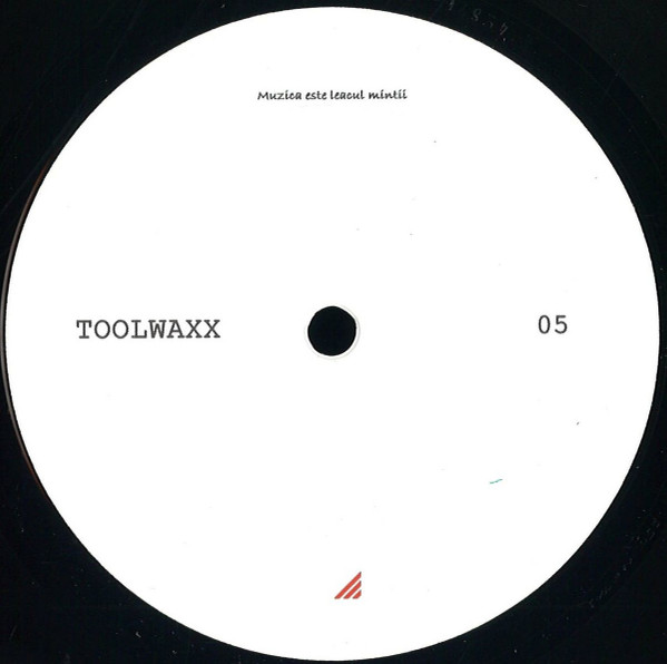 UNKNOWN / TOOLWAXX 05