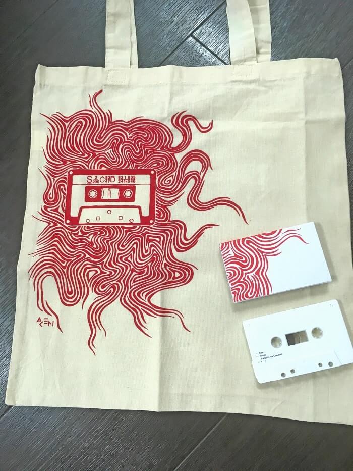 JOAQUIN JOE CLAUSSELL / ホアキン・ジョー・クラウゼル / RAW TONES:COMPILATION TWO (CASSETTE + RED TOTE BAG)