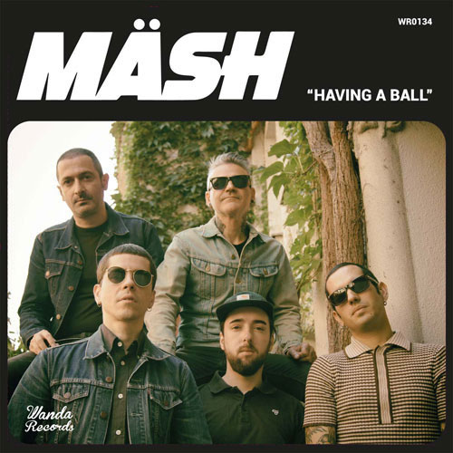 MASH (GERMANY) / HAVING A BALL (7")