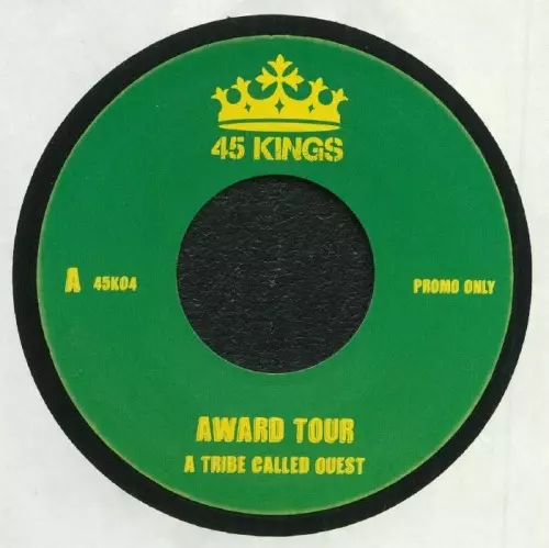 AWARD TOUR b/w OH MY GOD 7