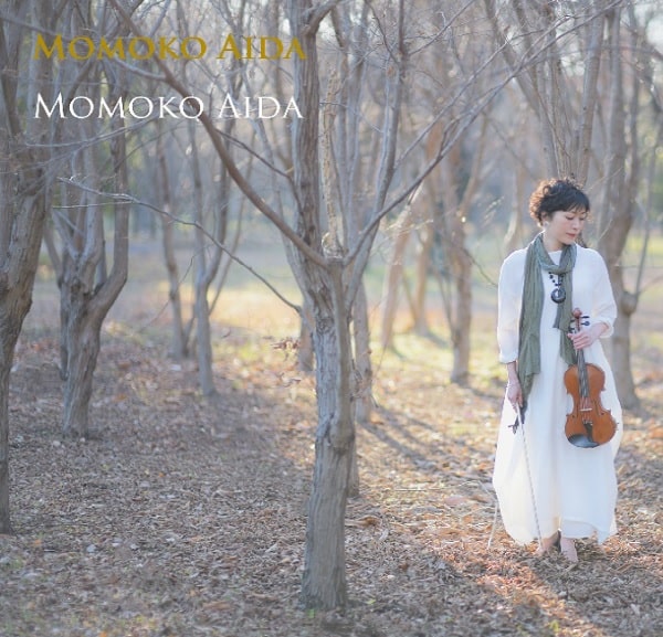 MOMOKO AIDA / 会田桃子 / MOMOKO AIDA / モモコ・アイダ