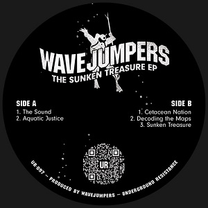 WAVE JUMPERS / SUNKEN TREASURE EP