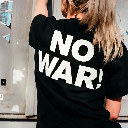 NO WAR T-SHIRT S (PROFIT DONATION TO UKRAINE)/TRESOR/ウクライナ