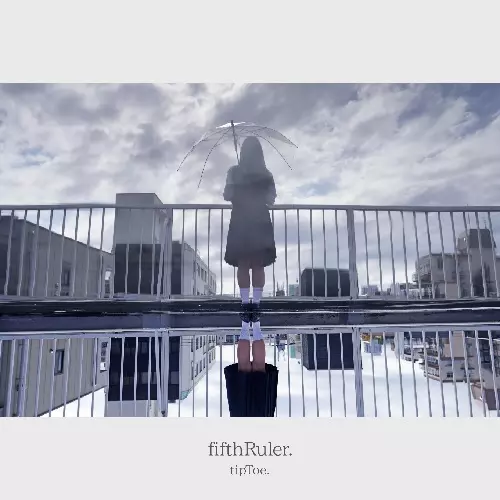 tipToe. / fifthRuler. 