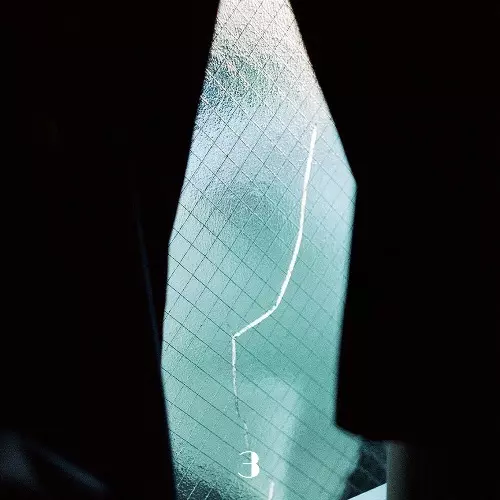 麓健一 / 3