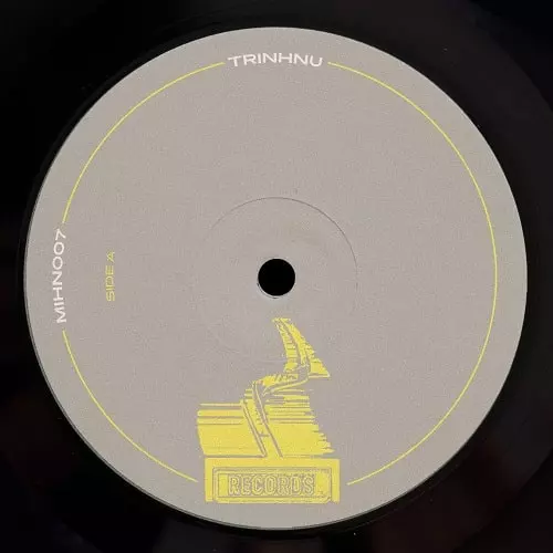 TRINHNU / PURE VIRGIN