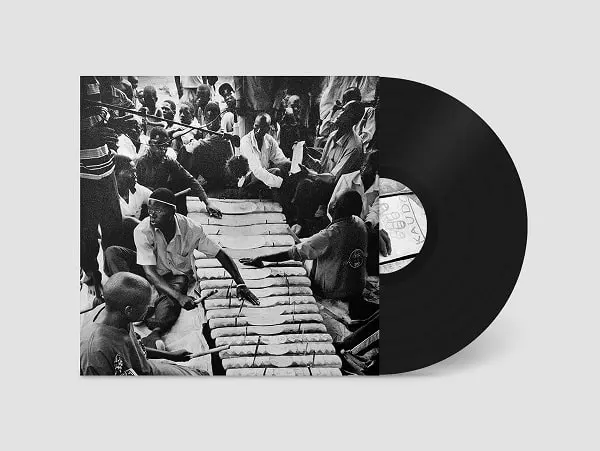 NAKIBEMBE EMBAIRE GROUP / ナキベンベ・エンバイレ・グループ / NAKIBEMBE EMBAIRE GROUP