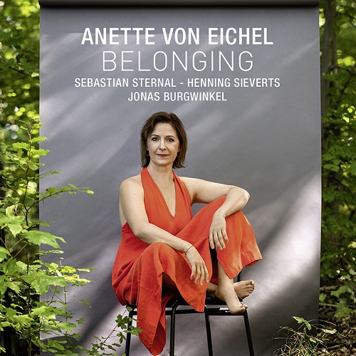 ANETTE VON EICHEL / アネット・フォン・アイヒェル / Belonging