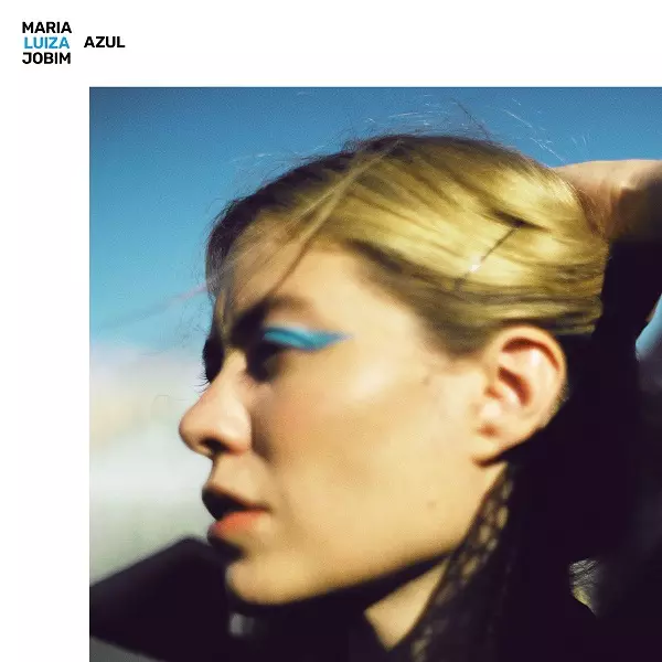 Maria Luiza Jobim『Azul』レコードもリリース決定♪ アントニオ・カルロス・ジョビンの末娘=マリア・ルイザ・ジョビンの2ndアルバム('23)!