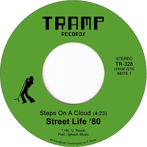 STREET LIFE '80 / STEPS ON A CLOUD / WHISPERING (7")