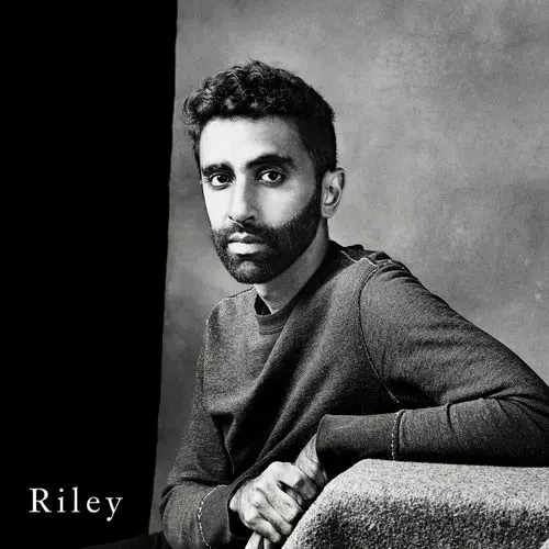 RILEY MULHERKAR / Riley