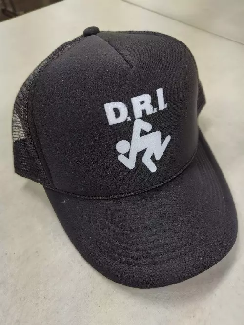 D.R.I. / ディーアールアイ / SKANKER MESH HAT (BLACK)