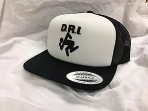 D.R.I. / ディーアールアイ / SKANKER SNAPBACK TRUCKER HAT (WHITE/BLACK)