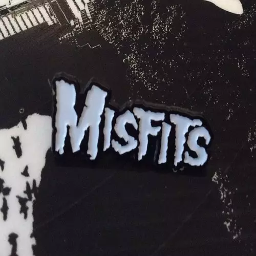 MISFITS / ミスフィッツ / MISFITS ENAMEL PIN (BAND LOGO)