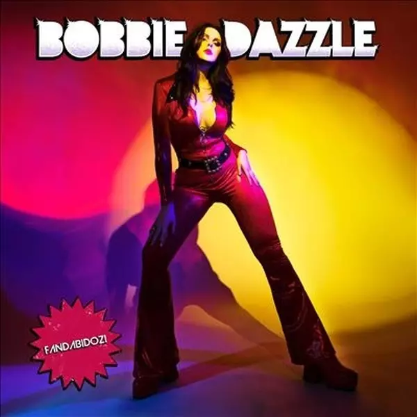 FANDABIDOZI/BOBBIE DAZZLE/ALUNAHの女性ヴォーカリストSiân FANDABIDOZI/BOBBIE DAZZLE/ALUNAHの女性ヴォーカリストSiân