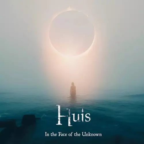 HUIS / IN THE FACE OF THE UNKNOWN