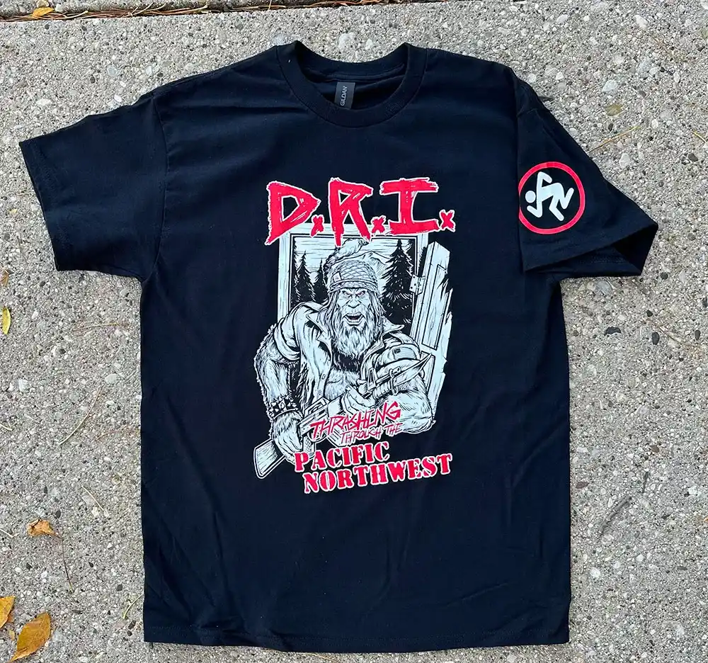 D.R.I. / ディーアールアイ / XL/PNW - VIOLENT SASQUATCHATION 2024 TOUR' SHORT SLEEVE (BLACK)