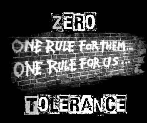 ZERO TOLERANCE (PUNK/UK) / ゼロ・トレランス / ONE RULE FOR THEM...ONE RULE FOR US