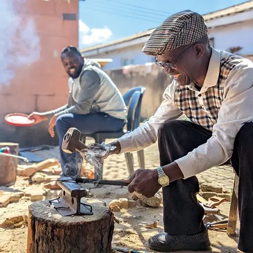 USEZA/CHAKA CHAWASARIRA/チャカ・チャワサリラ/親指ピアノ界の