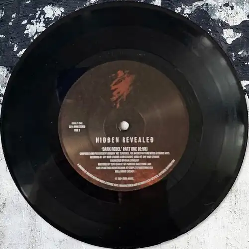 HIDDEN REVEALED / DARK REBEL. LIMTED EDITION (LIMITED BLACK SCREEN PRINT JACKET)