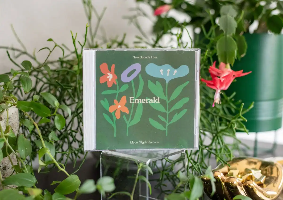 新品　MOON GLYPH RECORDS [CD-R]2枚セット EMERALD: NEW SOUNDS FROM MOON GLYPH RECORDS [CD-R]/V.A. (NOISE