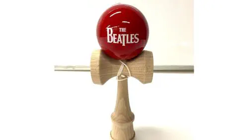 BEATLES / ビートルズ / THE BEATLES けん玉中(赤)