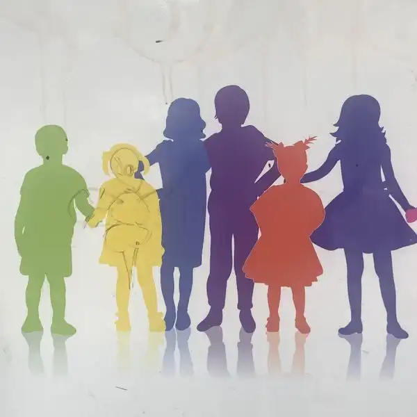 FJL/FELICITY J LORD/ORANGE MILKとも共鳴する異形のストレンジ