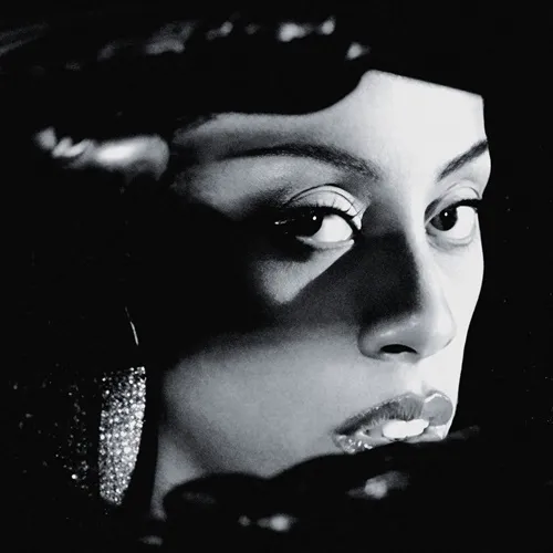 ROCHELLE JORDAN / THROUGH THE WALL