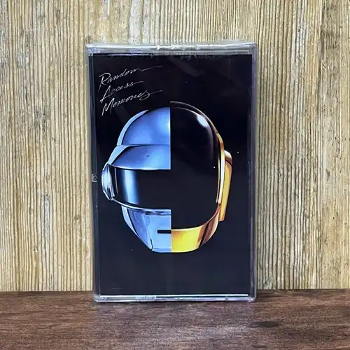 DAFT PUNK、激レア化必至限定カセット・リリース!｜ニュース