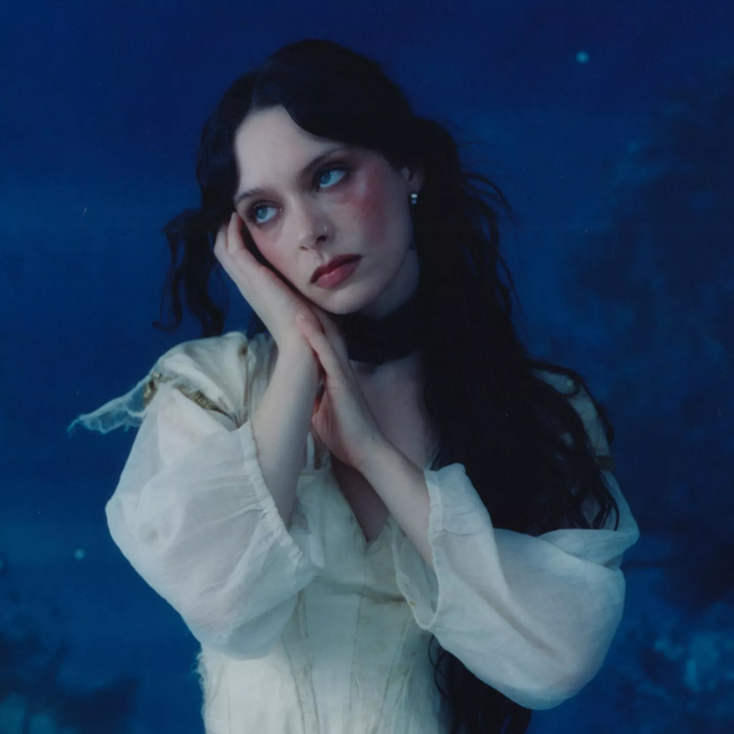 HOLLY HUMBERSTONE / CRUEL WORLD