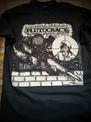 PLUTOCRACY / L/SNIPING PIGZ T-SHIRT