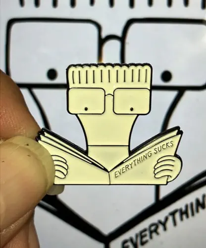 DESCENDENTS / ディセンデンツ / EVERYTHING SUCKS - PIN