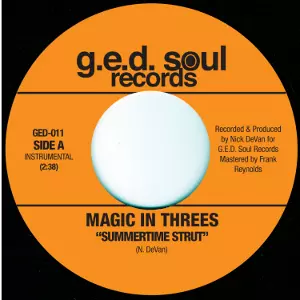 MAGIC IN THREES / マジック・イン・スリーズ / SUMMERTIME STRUT + MAGIC MARK IN THA SUMMER (7")