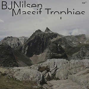 BJ NILSEN / MASSIF TROPHIES