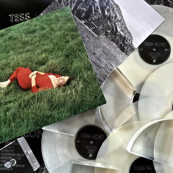TESS ROBY / BEACON (LP/180G/MARBLE CLOUD VINYL/LTD)