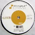 QUARION / Karasu