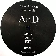 AND (TECHNO) / Black Sun 4